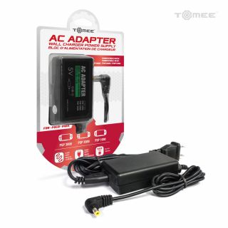 PSP AC Adapter Pose 1